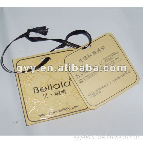 Square clothes tag with line for packaging